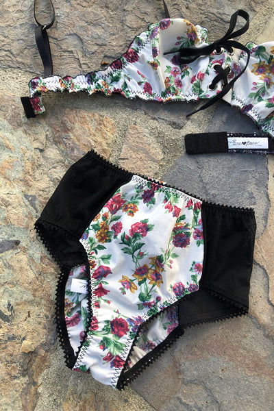 LOW STOCK Cardamine Lace Up Panty in Original Rose